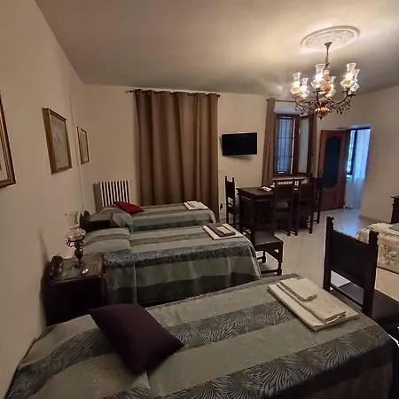 La Crota 4* אסטי