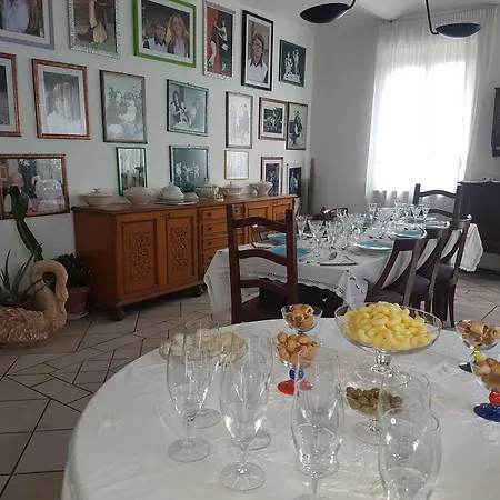 La Crota לינה וארוחת בוקר אסטי